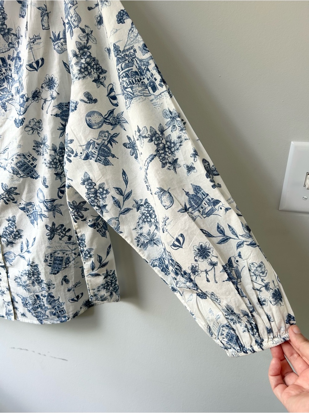 Lucky Brand NWT blue toile cotton button down blouse - Picture 2 of 10